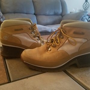 Womans timberland Boots